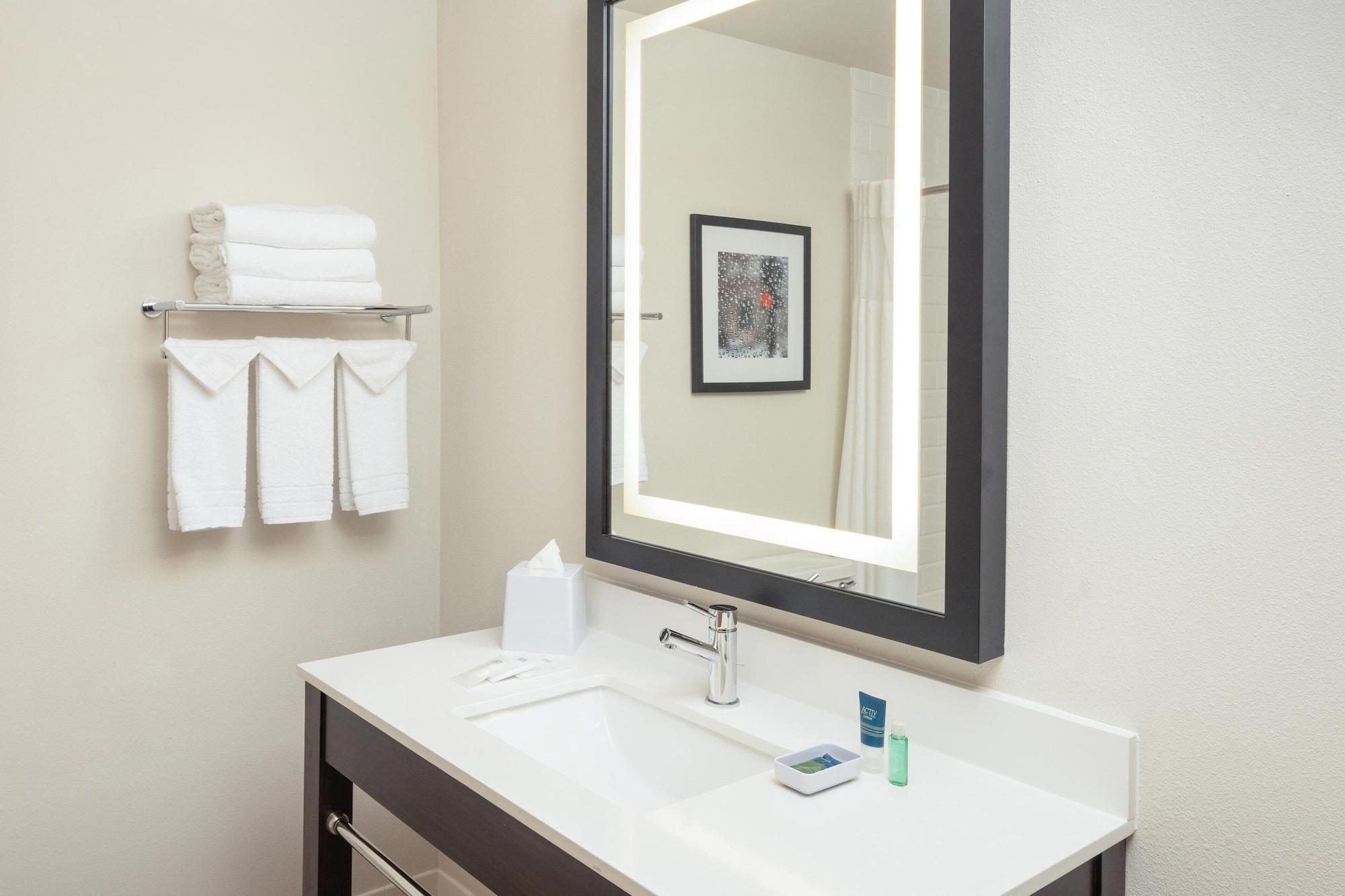 Four Points By Sheraton Chicago Шаумбърг Екстериор снимка