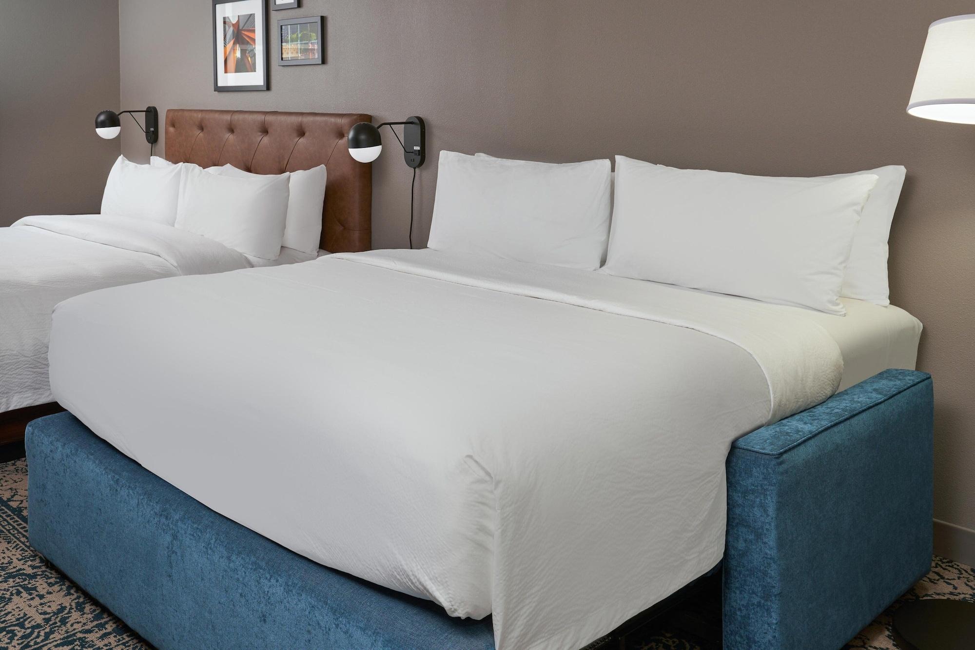 Four Points By Sheraton Chicago Шаумбърг Екстериор снимка