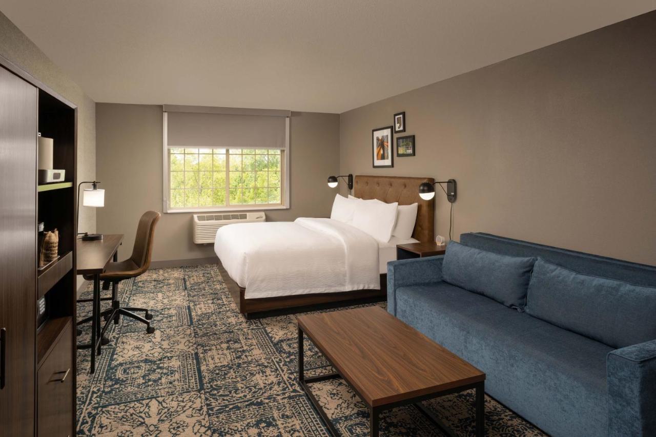 Four Points By Sheraton Chicago Шаумбърг Екстериор снимка