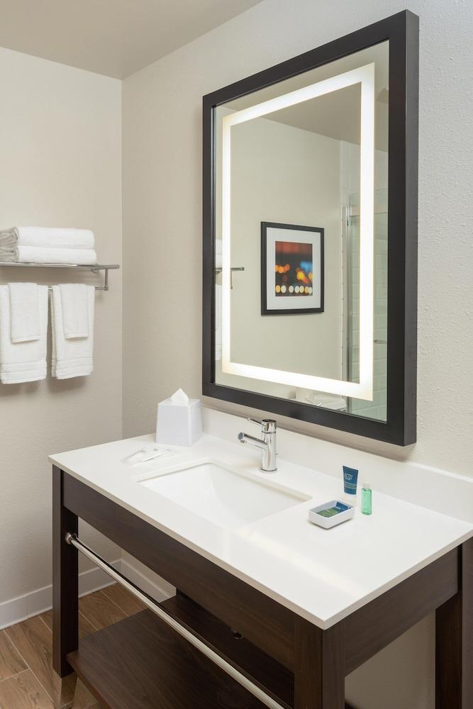 Four Points By Sheraton Chicago Шаумбърг Екстериор снимка