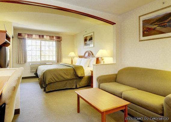 Four Points By Sheraton Chicago Шаумбърг Стая снимка