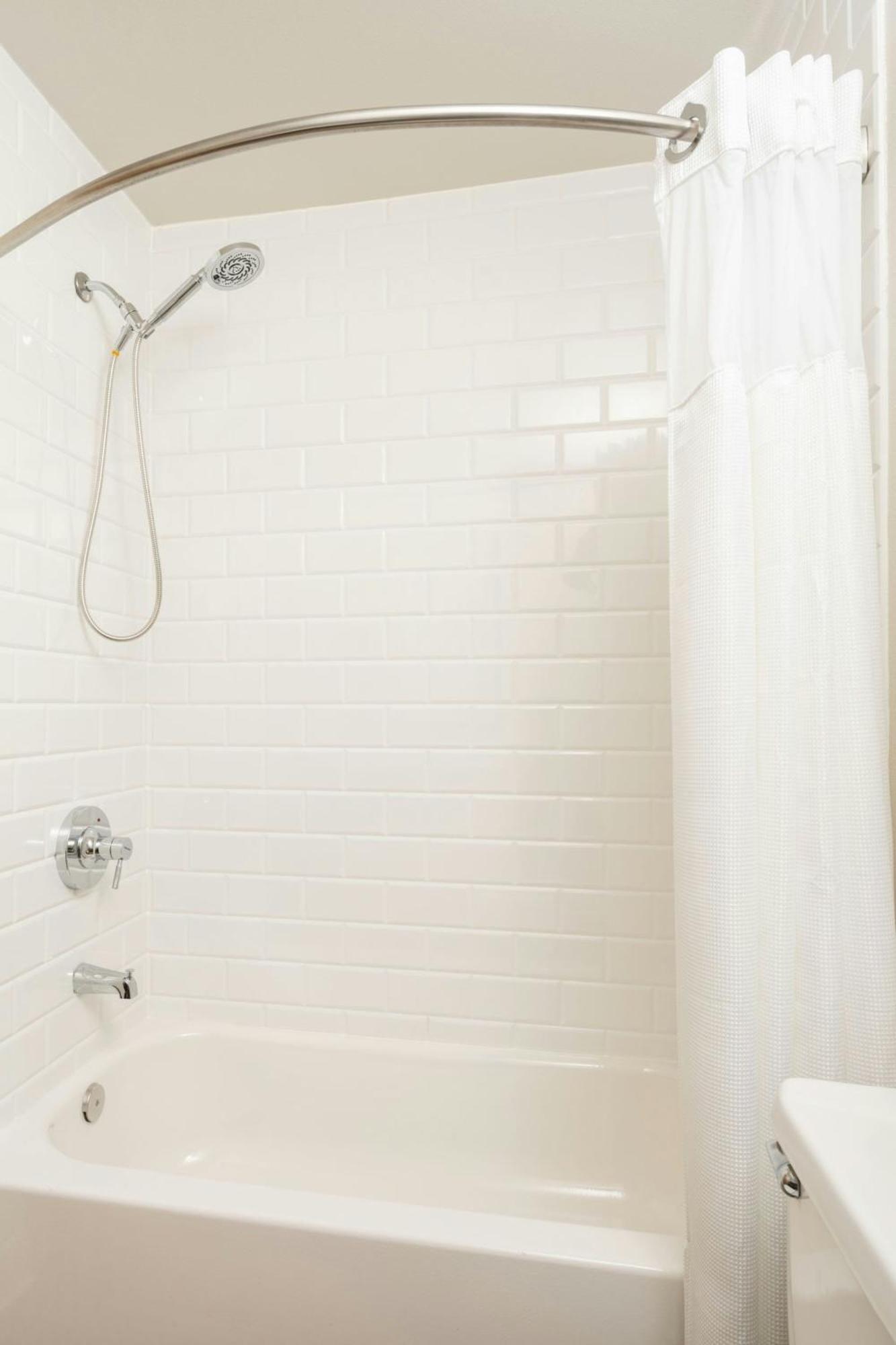Four Points By Sheraton Chicago Шаумбърг Екстериор снимка