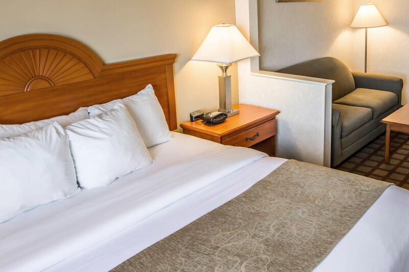 Four Points By Sheraton Chicago Шаумбърг Екстериор снимка